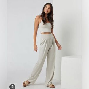 Vuori Luxe At Ease Straight Leg Pants 🐈